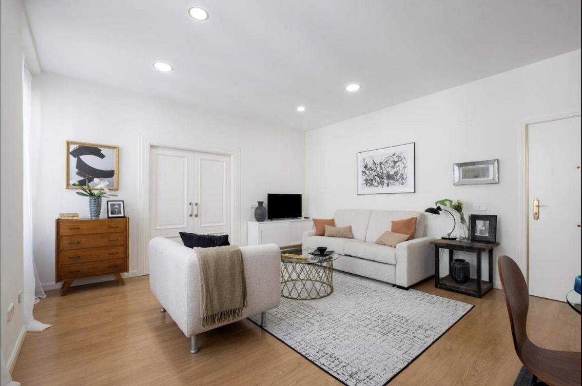 1 Bedroom 1 Bathroom Furnished - Sol - Bright Refurbished - Mintystay Madrid Dış mekan fotoğraf